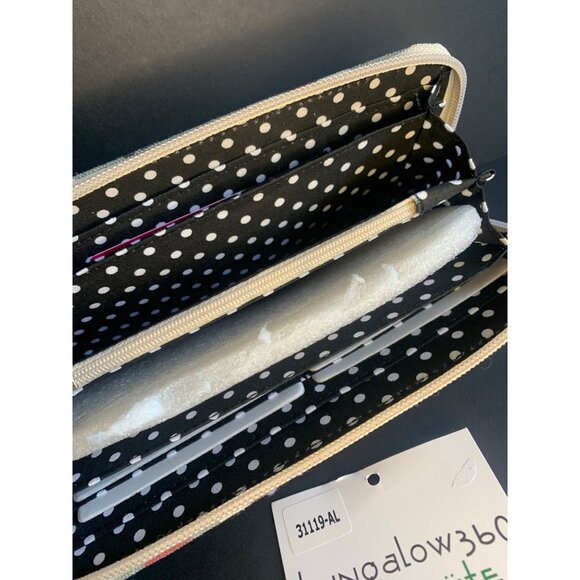 Bungalow 360 Alpaca Llama Design Zip Around Wallet - New - Picture 3 of 11